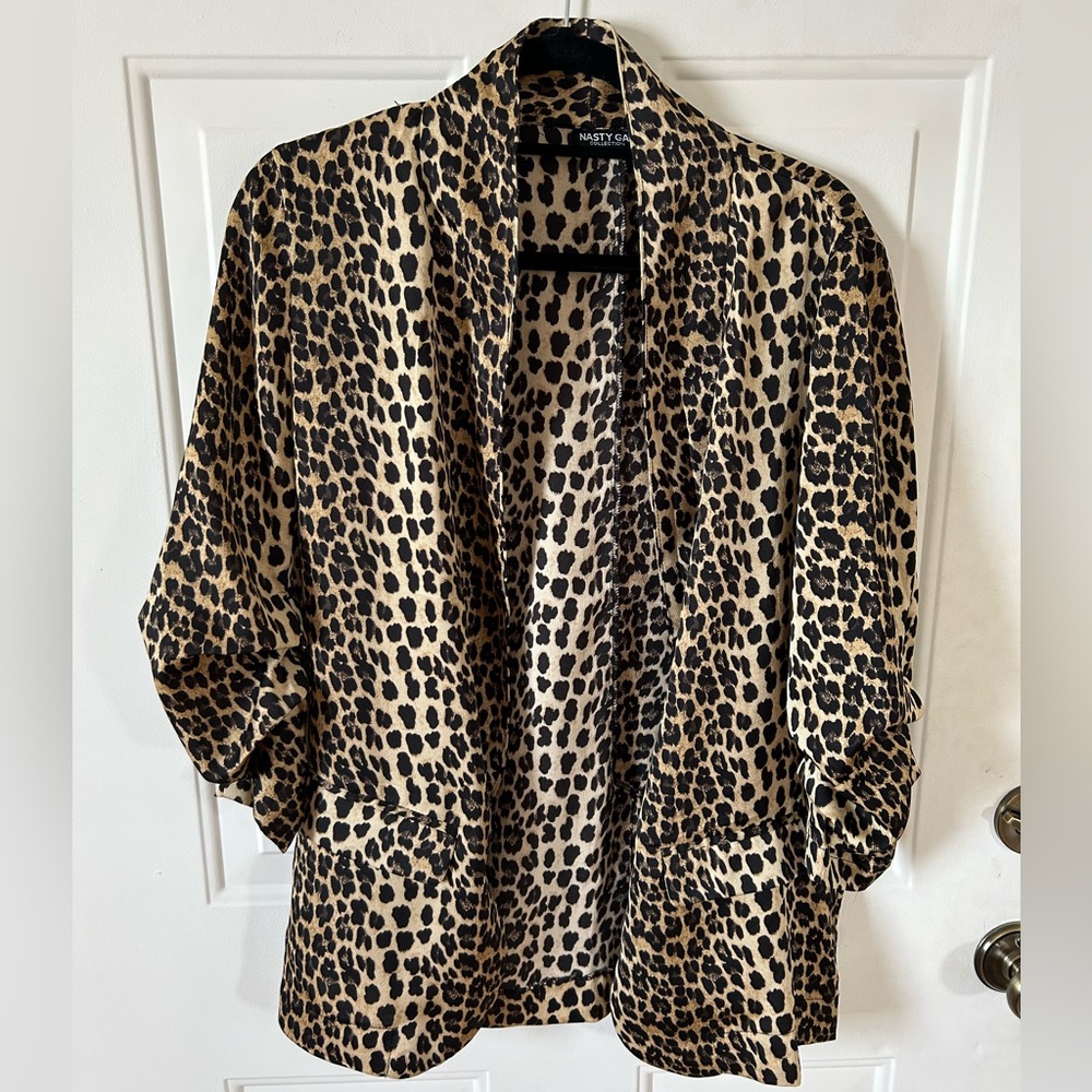Nasty Gal leopard blazer